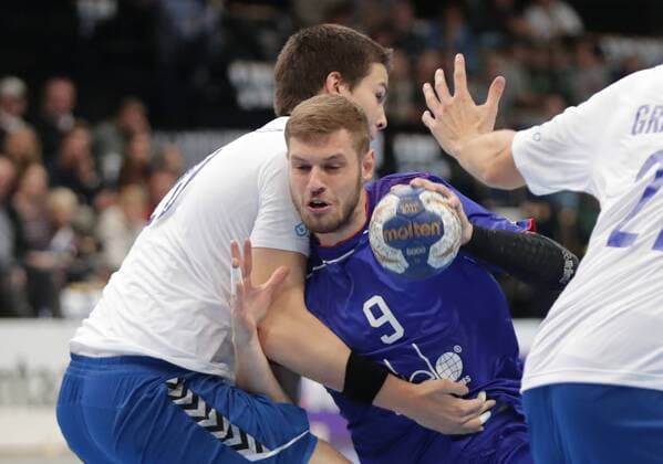 Robin Granlund 20, FIN andAlexander Shkurinskiy 9, RUS during their Handball Finland - Russia World Championship WM Weltmeisterschaft 2019 Qualification match in Energia Arena 28. October 2017 in Vantaa, Finland.  Copyright: xMattixMatikainenx NP24_00015028