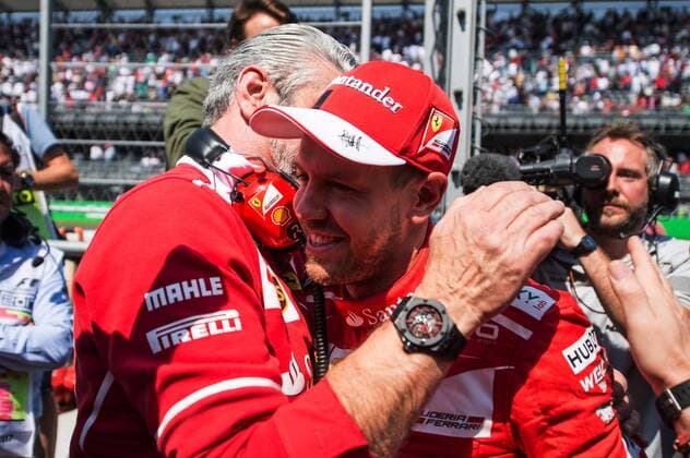 28.10.2017 - Qualifying, Maurizio Arrivabene (ITA) Ferrari Team Principal and Sebastian Vettel (GER) Scuderia Ferrari SF70H pole position Mexican Grand Prix, Mexico City 26 - 29 October 2017 28.10.2017 - Qualifying, Maurizio Arrivabene (ITA) Ferrari Team Principal and Sebastian Vettel (GER) Scuderia Ferrari SF70H pole position 