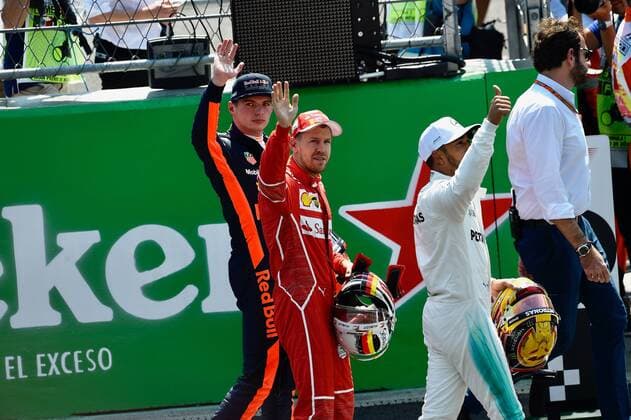 Max Stops NEL 33 Red Bull Racing Lewis Hamilton GB 44 Mercedes AMG Petronas Motorsport Sebastian Vettel GER 5 Scuderia Ferrari Qualifying Motorsport Formula 1 28 10 2017 MEXICO Copyright: xAndre Eibner-Pressefotox EP_JAE