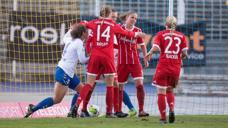 Jubel celebration at Bayern Munich on the 0 4 by Lucie Vonkova Bayern Munich 13 Football Alliance Women Bundesliga FF USV Jena Bayern Munich xprx