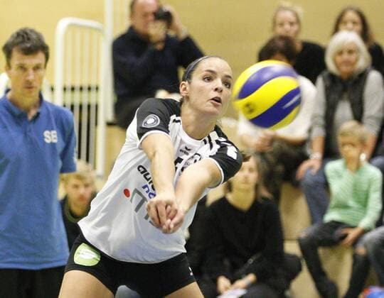 Volleyball Hessen 2 Bundesliga South Women 29 10 2017 TG Bad Soden ws MTV Stuttgart II blue v l Eva Hoffmann Bad Soden Sport TG Bad Soden MTV Stuttgart II
