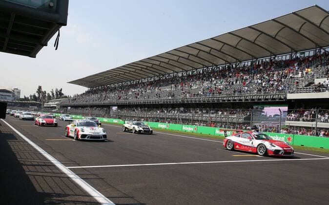 Start Porsche Supercup formula 1 GP Mexico Mexico City 29 10 2017 Photo mspb Lukas Gorys Start Porsche Supercup Mexico