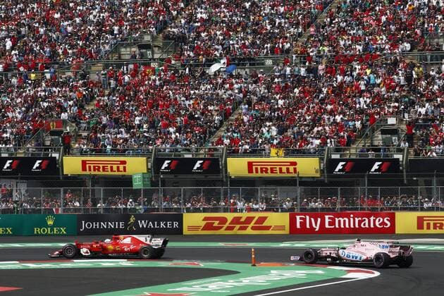 Motorsports: FIA Formula One World Championship WM Weltmeisterschaft 2017, Grand Prix of Mexico, 5 Sebastian Vettel (GER, Scuderia Ferrari), 31 Esteban Ocon (FRA, Sahara Force India F1 Team), Mexico-City Mexico