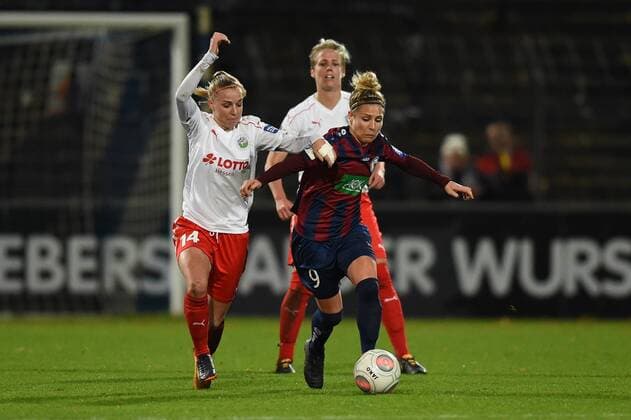 Soccer Women 1 Bundesliga Season 2017 18 6 Matchday 1 FFC Turbine Potsdam 1 FFC Frankfurt Jackie Groenen No 14 1 FFC Frankfurt Svenja Huth No 9 1 FFC Turbine Potsdam 30 10 17 Copyright: xMichaelxHundtx xMatthiasxKochx