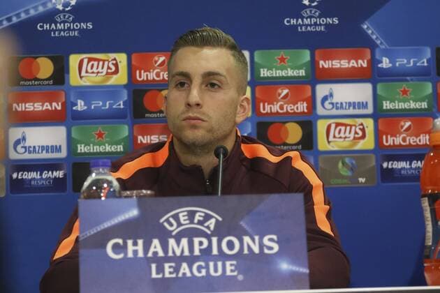 (171031) -- ATHENS, Oct. 31, 2017 -- Barcelona s Gerard Deulofeu attends a press conference PK Pressekonferenz at Karaiskaki Stadium in Piraeus near Athens, Greece, on Oct. 30, 2017. Barcelona will play against Olympiakos in a Champions League group D soccer match on Tuesday. ) (SP)GREECE-ATHENS-SOCCER-UEFA CHAMPIONS-BARCELONA-OLYMPIAKOS LefterisxPartsalis 