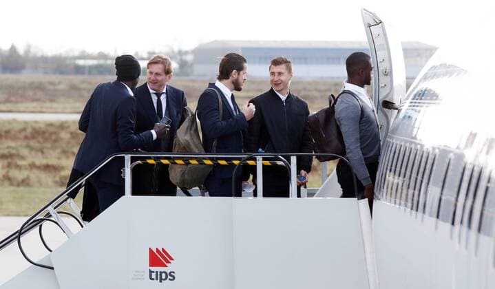 RB Leipzig Airport Champions League Leipzig 31 10 2017 Halle Leipzig Football UEFA Champions League Group G 4 Gameday FC Porto vs RB Leipzig RB Leipzig Team departure to Porto im Bild vl Team Coach Babacar N Diaye Coach Ralph Hasenhüttl Hasenhuettl Team Coach Per Nilsson Willy Orban and goalkeeper Yvon Mvogo all RB Leipzig
