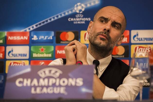 Bilder des Tages - SPORT 31st October 2017, San Paolo Stadium, Naples, Italy; UEFA Champions League; Pre Match press conference PK Pressekonferenz SSC Napoli versus Manchester City; Head Coach Josep Guardiola of Manchester City reacts during the pre match press conference  ActionPlus11946581