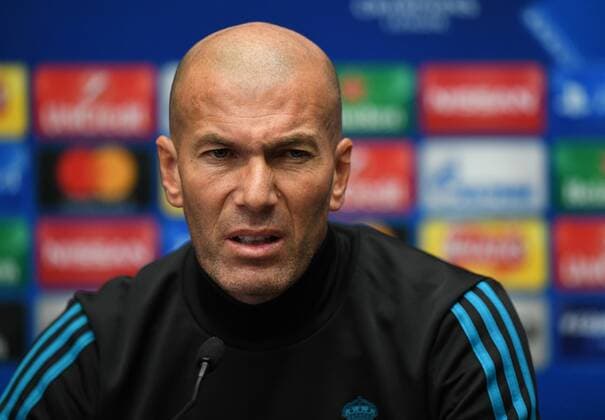 Real Madrid press conference PK Pressekonferenz Zin?dine Zidane during the Real Madrid press conference at Wembley Stadium, London Content Not Available For UK Newspapers Copyright: xSimonxDaelx FIL-10886-0009