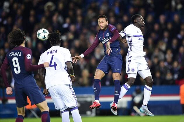 Neymar Jr PSG vs Dennis Appiah Anderlecht FOOTBALL PSG vs Anderlecht Ligue des Champions 31 10 2017 JBAutissier Panoramic 