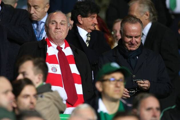 President Uli Hoeness Bayern Muenchen pensive Chairman Karl Heinz Rummenigge Bayern Munich Celtic Glasgow vs Bayern Munich Champions League Football 31 10 2017 Glasgow Copyright: xLanger Eibner-Pressefotox EP_HLR