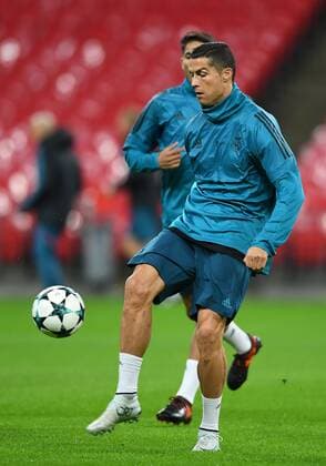 Real Madrid Training Cristiano Ronaldo during the Real Madrid training session at Wembley Stadium, London Content Not Available For UK Newspapers Copyright: xSimonxDaelx FIL-10885-0007
