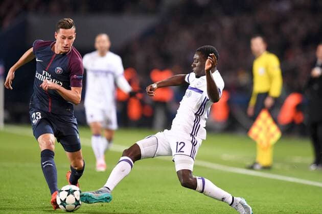 23 JULIAN DRAXLER psg 12 Dennis Appiah and FOOTBALL Paris SG vs Anderlecht Ligue des Champions 31 10 2017 AnthonyBIBARD FEP Panoramic 