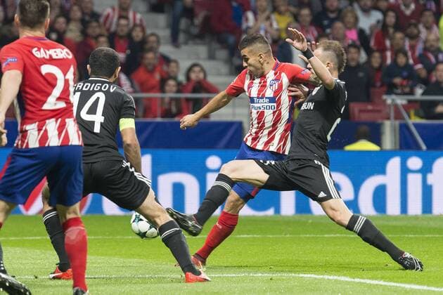Atletico de Madrid Angel Martin Correa and Qarabag Ansi Aqoli and Reshad Sadigov during UEFA Champions League match between FK Qarabag and Atletico de Madrid at Wanda Metropolitano in Madrid, Spain. October 31, 2017.  (20171031013)
