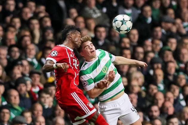 Glasgow Scotland 31 10 2017 UEFA Champions League 2017 18 Season Group Stage Group B 4 Gameday Celtic Glasgow FC Bayern Munich David Alaba FCB and James Forrest CFC in a duel DeFodi048