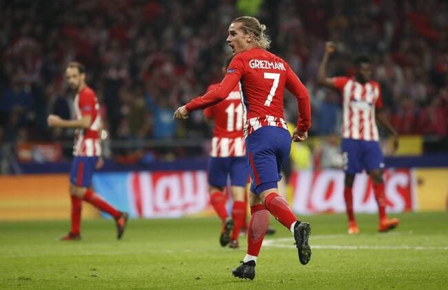 Atletico de Madrid s Antoine Griezmann jubilates the tie goal by teammate Partey during the UEFA Champions League groups phase match between Atletico de Madrid and Qarabag at the Wanda Metropolitano stadium in Madrid, Spain, 31 October 2017. Atletico de Madrid vs. Qarabag !ACHTUNG: NUR REDAKTIONELLE NUTZUNG!  Copyright: xJuanJoxMartinx MAD046 20171031-636450848868357312