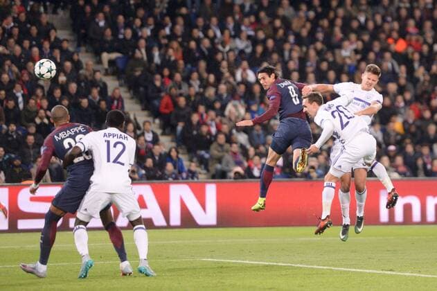 09 EDINSON CAVANI psg 20 Sven Kums and FOOTBALL Paris SG vs Anderlecht Ligue des Champions 31 10 2017 AnthonyBIBARD FEP Panoramic 