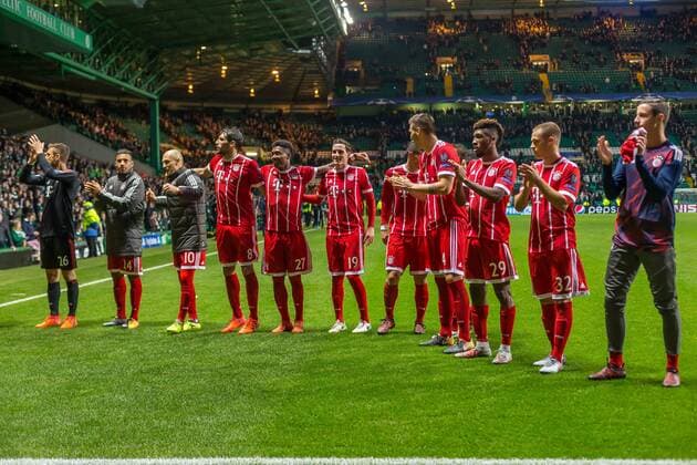 Glasgow Scotland 31 10 2017 UEFA Champions League 2017 18 Season Group Stage Group B 4 Gameday Celtic Glasgow FC Bayern Muenchen FC Bayern final cheering DeFodi048