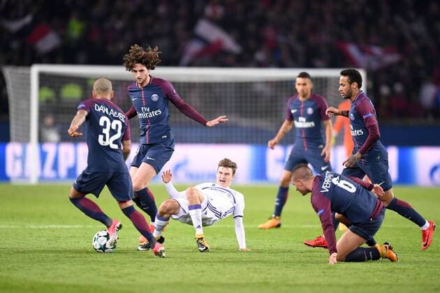 10 NEYMAR JR psg 25 ADRIEN RABIOT psg 08 Pieter Gerkens and FOOTBALL Paris SG vs Anderlecht Ligue des Champions 31 10 2017 AnthonyBIBARD FEP Panoramic 
