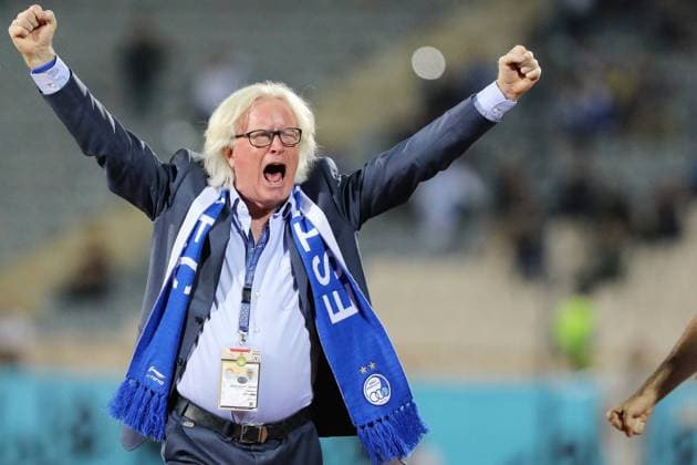 Persian Gulf Pro League Esteghlal vs Naft Azadi Stadium trainer Winfried Schäfer 