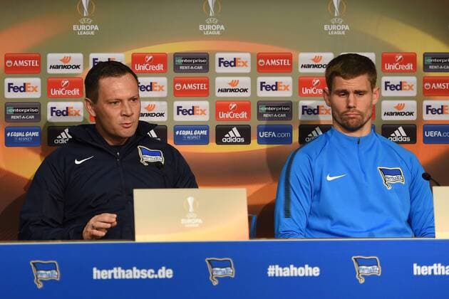 Football Men 2017 18 Europa League Hertha BSC Press Conference Head Coach Pal Dardai Hertha BSC TW Thomas Kraft Nr 1 Hertha BSC 01 11 17 Copyright: xMichaelxHundtx xMatthiasxKochx