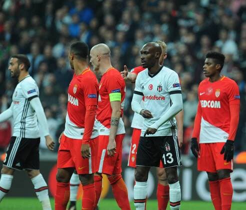Atiba Hutchinson of Besiktas during the UEFA Champions league Group G match between Besiktas and Monaco at Vodafone Arena in Istanbul on November 01 , 2017. 