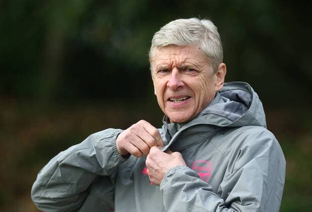 November 1, 2017 - London, England, United Kingdom - Arsenal manager Arsene Wenger .during a Arsenal training session ahead of the UEFA Europa League Group H match against Red Star Belgrade (Crvena Zvezda) at Arsenal training centre , London Colney on 1 Nov 2017 St.Albans, England Arsenal Training and press conference PK Pressekonferenz  - ZUMAn230 20171101_zaa_n230_056 Copyright: xKieranxGalvinx