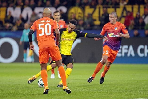 01 11 2017 xovx Football Champions League Borussia Dortmund APOEL Nikosia emspor v l Carlao APOEL Nicosia Pierre Emerick Aubameyang Borussia Dortmund Jesus Rueda APOEL Nicosia Action Dortmund