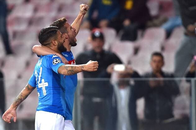 Esultanza Gol Lorenzo Insigne Napoli Goal celebration with Dries Mertens Napoli 01-11-2017 Stadio San Paolo Calcio Uefa Champions League 2017 2018 Group F Napoli - Manchester City Foto Andrea Staccioli Insidefoto andreaxstaccioli
