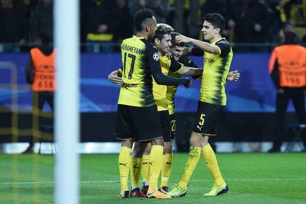 Soccer Champions League Group Stage Borussia Dortmund APOEL Nicosia on 01 11 2017 in Signal Iduna Park in Dortmund Torjubel to 1 0 by Raphael Guerreino Dortmund xRx