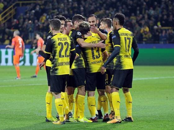 01 11 2017 xovx football Champions League Borussia Dortmund APOEL Nicosia emspor cheering goal celebrations Goal celebration celebrate the goal after scoring the 1 0 by Raphael Guerreiro Borussia Dortmund action Dortmund