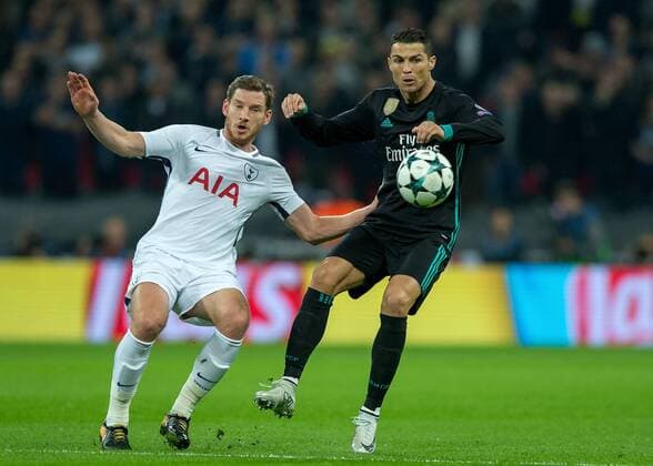 Jan Vertonghen of Tottenham Hotspur and Cristiano Ronaldo of Real Madrid in action during the UEFA Champions League group H match between Tottenham Hotspur and Real Madrid at Wembley Stadium, London, England on 1 November 2017. Copyright: xVincexMignottx 17460011