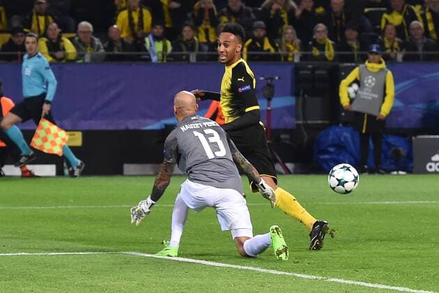 Football Champions League group stage Borussia Dortmund APOEL Nicosia on 01 11 2017 in Signal Iduna Park in Dortmund Nauzet Perez Nicosia front Pierre Emerick Aubameyang Dortmund behind xRx