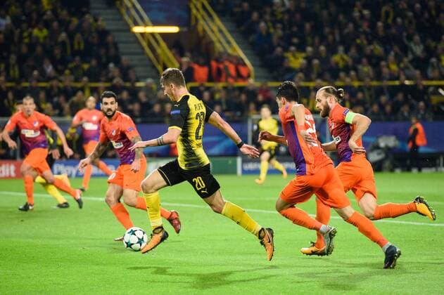 GER UEFA CL Borussia Dortmund GER vs.Apoel FC CYP 01 11 2017 Signal Iduna Park Dortmund Group stage Group H GER UEFA CL Borussia Dortmund GER vs. ApoPel FC CYP pictured attack Maximilian Philipp 20 Dortmund nordphotox xKurth nph00016