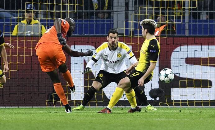 Football UEFA Champions League Mens Season 2017 2018 Group H 4 Gameday Signal Iduna Park Dortmund Bor Dortmund yellow APOEL Nicosia orange Mickael Pote APOEL scored the goal for Roman Buer BVB Raphael Guerreiro BVB