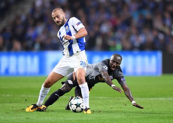 FOOTBALL CHAMPIONS LEAGUE SEASON 2017 2018 GROUP PHASE FC Porto RB Leipzig 01 11 2017 Andre Andre li FC Porto against Naby Deco Keita re RB Leipzig Porto