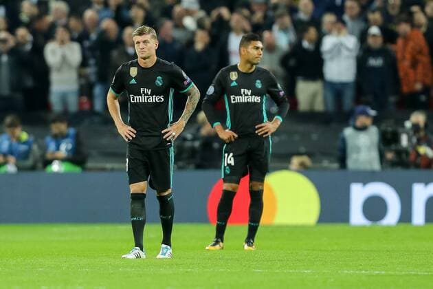 London England 01 11 2017 UEFA Champions League 2017 18 Season Group Stage Group H 4 Gameday Tottenham Hotspur Real Madrid Toni Kroos Real Madrid Casemiro Real Madrid disappointed disappointment DeFodi048