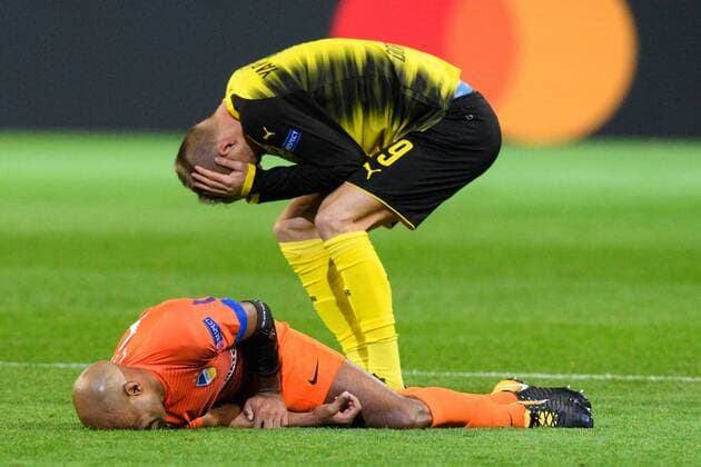 GER UEFA CL Borussia Dortmund GER vs.Apoel FC CYP 01 11 2017 Signal Iduna Park Dortmund Group stage Group H GER UEFA CL Borussia Dortmund GER vs. Apoel FC CYP pictured Carlao 50 Apoel Andrey Yarmolenko 9 Dortmund nordphotox xKurth nph00016