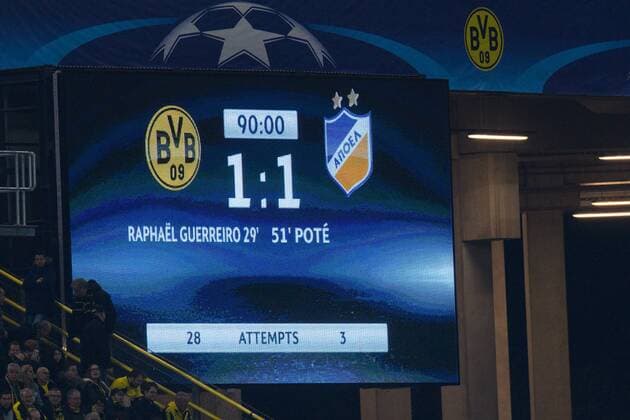 GER UEFA CL Borussia Dortmund GER vs.Apoel FC CYP 01 11 2017 Signal Iduna Park Dortmund Group stage Group H GER UEFA CL Borussia Dortmund GER vs. ApoPel FC CYP Pictured scoreboard with final score 1 1 nordphotox xKurth nph00016