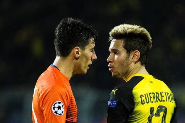 GER UEFA CL Borussia Dortmund GER vs Apoel Nicosia CYP 01 11 2017 Signal Iduna Park Dortmund GER UEFA CL Borussia Dortmund GER vs Apoel Nicosia CYP pictured picture shows Raphael Guerreiro Borussia Dortmund 13 with Praxitelis Vouros Apoel Nicosia 29 in verbal duel nordphotox xRauch nph00251