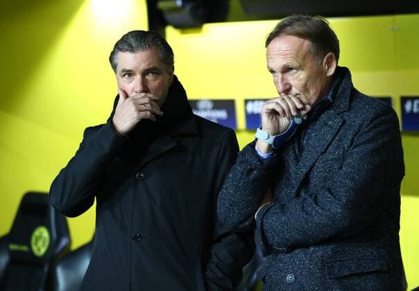 Wednesday 01 11 2017 Season 2017 2018 UEFA Champions League 4 Matchday in Dortmund Signal Iduna Park BVB 09 Borussia Dortmund Apoel Nicosia Michael Zorc BVB Manager with Hans Joachim Watzke BVB CEO Chairman of the Board of Management v l