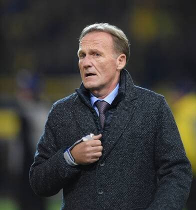 01 11 2017 Soccer Champions League Season 2017 2018 Preliminary Round 4 Matchday Borussia Dortmund APOEL Nicosia 1 1 Manager Hans Joachim Watzke Hans Joachim Watzke Borussia Dortmund Team2