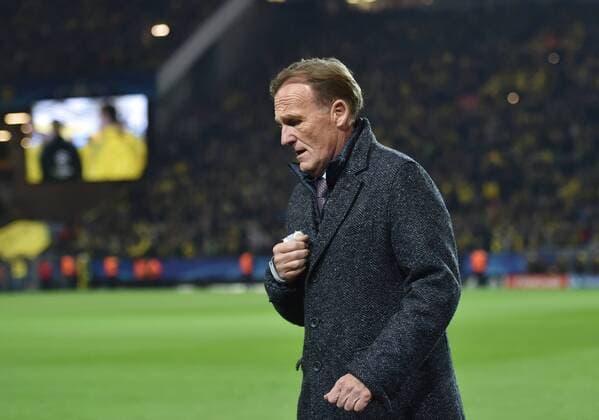 01 11 2017 Soccer Champions League Season 2017 2018 Preliminary Round 4 Matchday Borussia Dortmund APOEL Nicosia 1 1 Manager Hans Joachim Watzke Hans Joachim Watzke Borussia Dortmund Team2