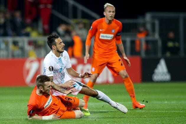 SOCCER - UEFA EL, Rijeka vs A.Wien RIJEKA,CROATIA,02.NOV.17 - SOCCER - UEFA Europa League, group stage, HNK Rijeka vs FK Austria Wien. Image shows Araujo Dos Santos Heber (Rijeka) and Roberto Puncec (Rijeka). GEPAxpictures xMaticxKlansek