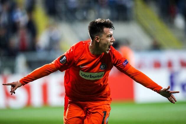 Bilder des Tages - SPORT SOCCER - UEFA EL, Rijeka vs A.Wien RIJEKA,CROATIA,02.NOV.17 - SOCCER - UEFA Europa League, group stage, HNK Rijeka vs FK Austria Wien. Image shows the rejoicing of Dominik Prokop (A.Wien). GEPAxpictures xMaticxKlansek