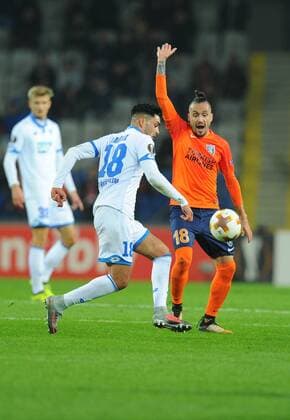 Stephane Napoleoni of Basaksehir and Nadiem Amiri of Hoffenhein during the UEFA Europa League group C match between Istanbul Basaksehir and Hoffenheim at Basaksehir Fatih Terim Stadium in Istanbul, Turkey, on November 02, 2017. 