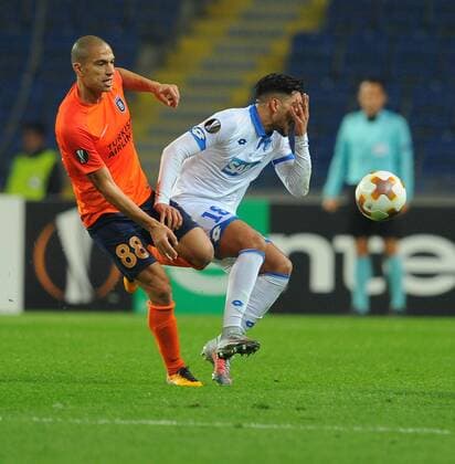 Gokhan Inler of Basaksehir and Nadiem Amiri (R) of Hoffenhein during the UEFA Europa League group C match between Istanbul Basaksehir and Hoffenheim at Basaksehir Fatih Terim Stadium in Istanbul, Turkey, on November 02, 2017. 