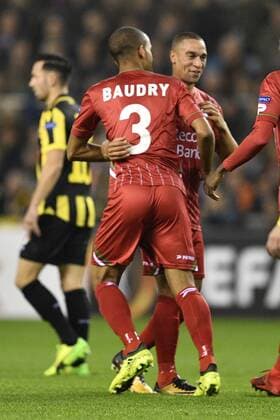 Essevee s Marvin Baudry and Essevee s Nill De Pauw celebrate during a soccer game between Dutch club SBV Vitesse and Belgian team SV Zulte Waregem, Thursday 02 November 2017 in Arnhem, The Netherlands, the fourth game of the group stage (Group K) of the UEFA Europa League competition. YORICKxJANSENS  x05193755x