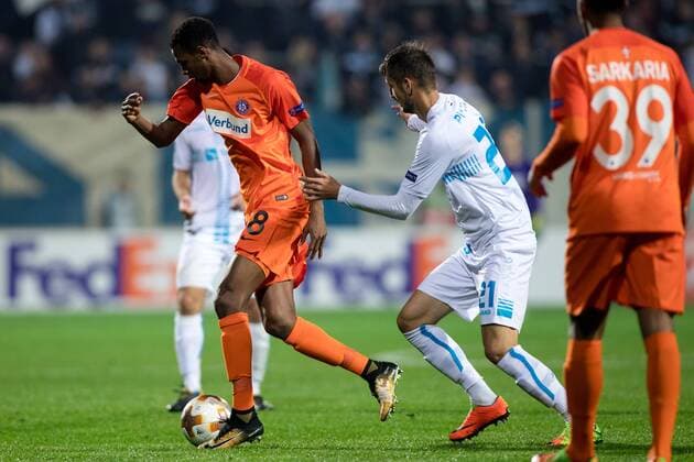 SOCCER - UEFA EL, Rijeka vs A.Wien RIJEKA,CROATIA,02.NOV.17 - SOCCER - UEFA Europa League, group stage, HNK Rijeka vs FK Austria Wien. Image shows Abdullahi Ibrahim Alhassan (A.Wien) and Jakov Puljic (Rijeka). GEPAxpictures xMaticxKlansek