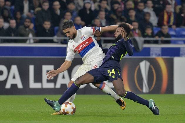 Nabil Fekir lyon vs Beni Baningime everton FOOTBALL Lyon vs Everton Ligue Europa Phase de goupe 02 11 2017 FredericChambert Panoramic 