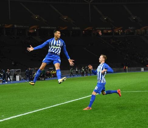 Soccer Men Season 2017 2018 UEFA Europa League Group J 4 Gameday Hertha BSC Sorja Luhansk Davie Selke Hertha BSC Ondrej Duda Hertha BSC rejoicing for goal of 1 0 02 11 2017 Copyright: xMatthiasxKochx